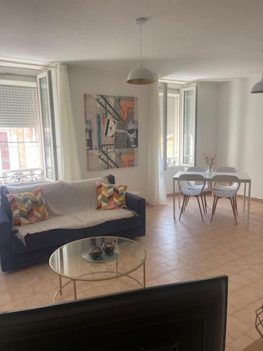 Appartement A 100 M De La Gare 포트드부치 외부 사진
